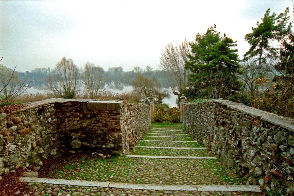 Antica Dimora Dell'Ortolano Apartment Castellaro  Exterior foto